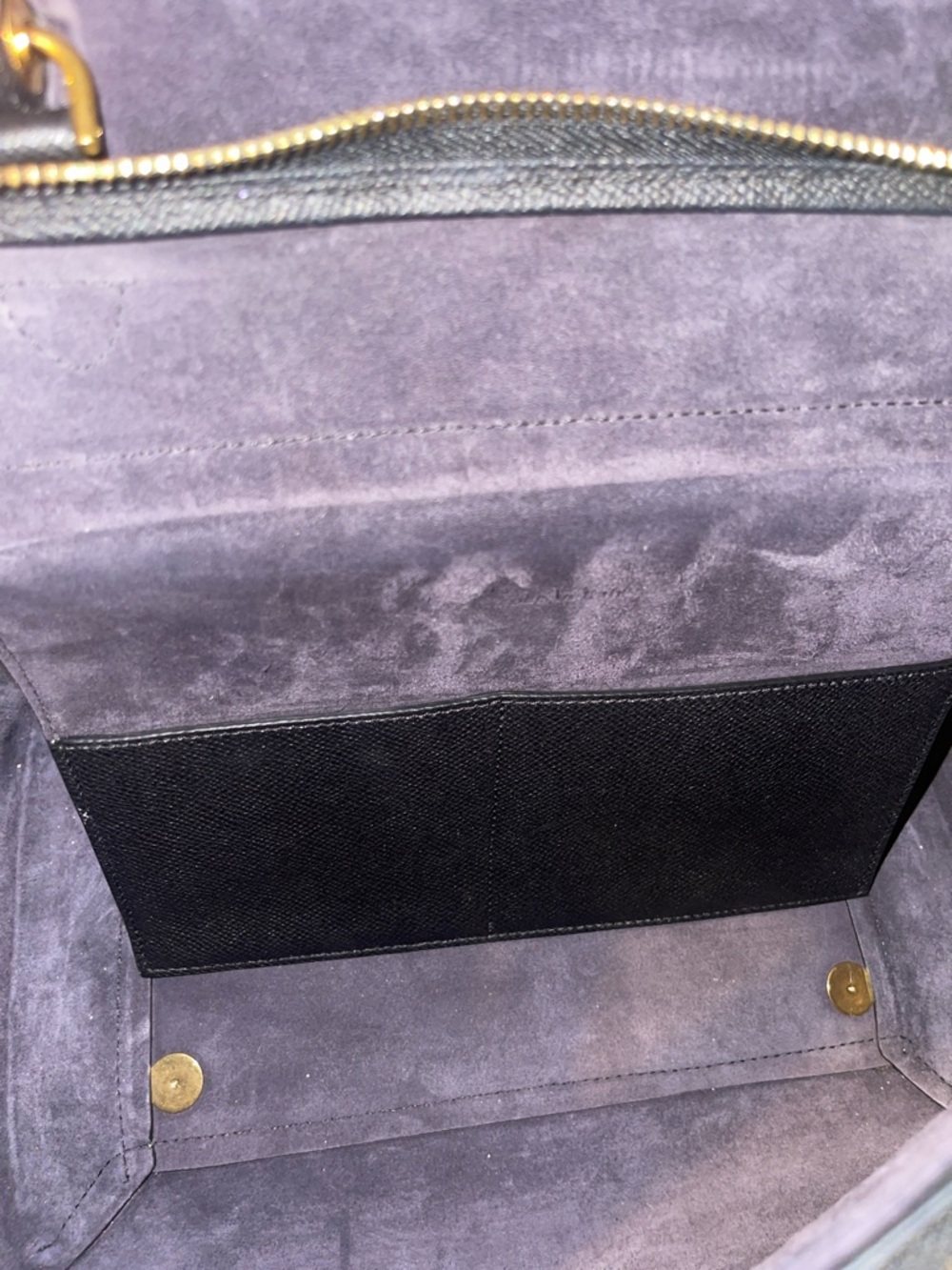 CÉLINE
CÉLINE Grained Calfskin Belt Bag Micro - Picture 12 of 16